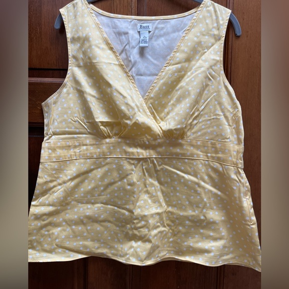 Lightweight Bass tank top - Picture 1 of 3